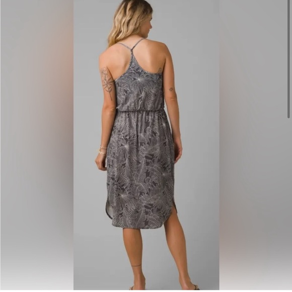 💫prAna Ayla Racerback Tank Dress, built-in bra with removable pads, Grey - Picture 4 of 12